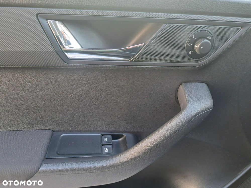 Skoda Fabia 1.0 TSI Ambition - 24