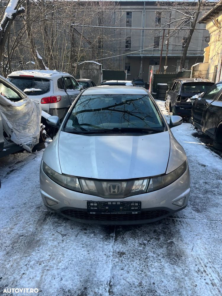 Dezmembrez Honda CIVIC 8 VIII 2006 gri argintiu 2,2 diesel - 9