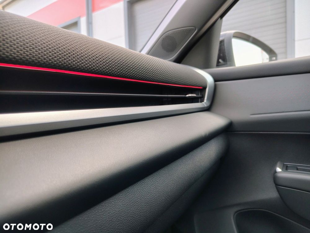 Volkswagen T-Roc - 20