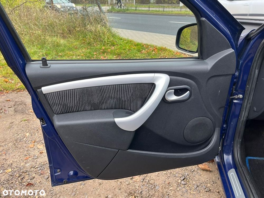 Dacia Sandero - 12