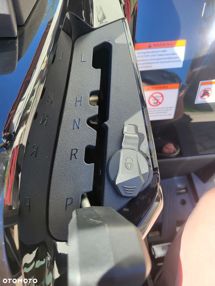 QJMOTOR SFA 1000 - 7