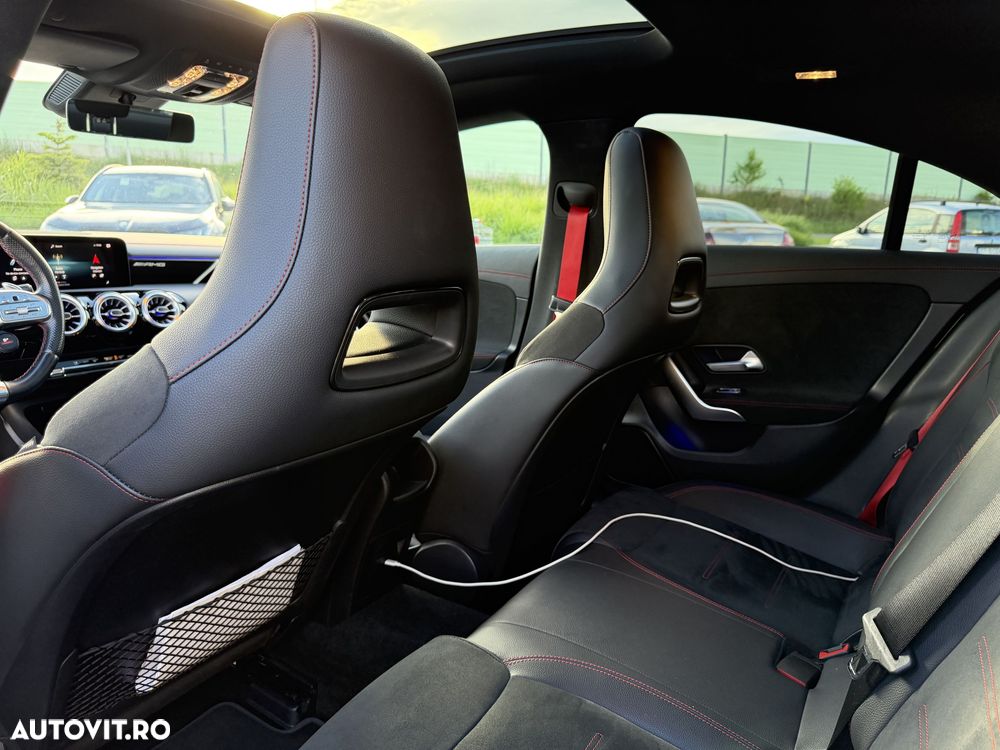 Mercedes-Benz CLA 35 AMG 4MATIC Coupe - 14