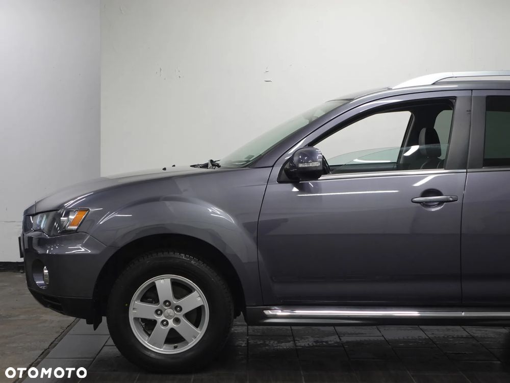 Mitsubishi Outlander 2.0 2WD - 16