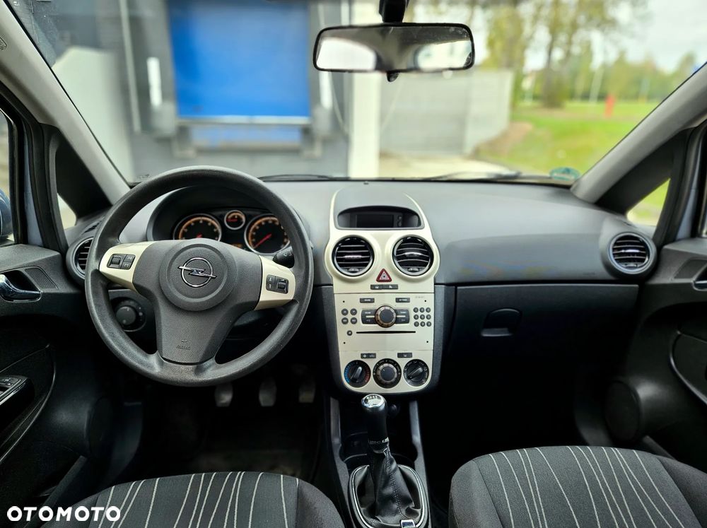 Opel Corsa - 7