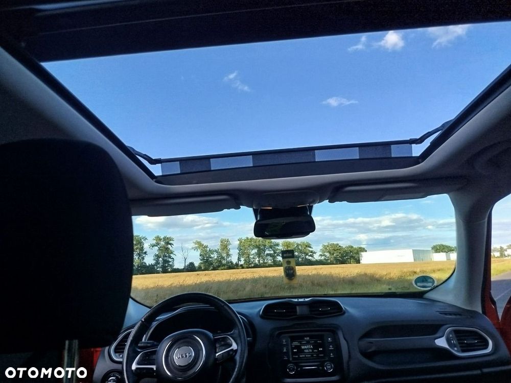 Jeep Renegade - 12