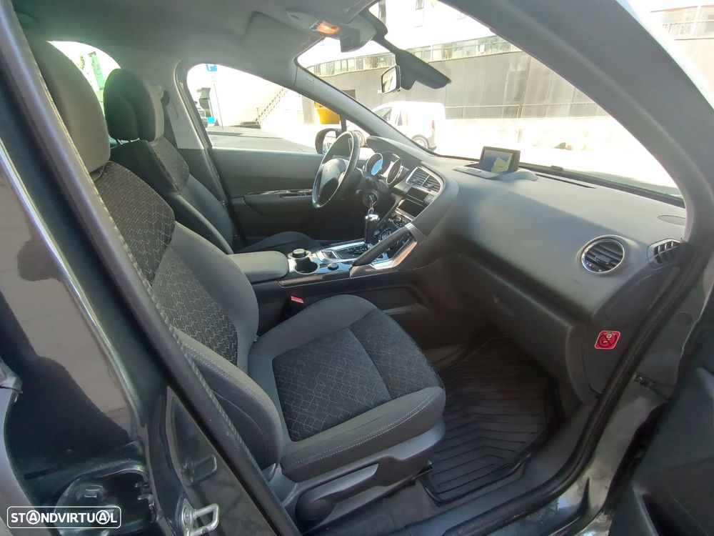 Peugeot 3008 1.6 BlueHDi Style EAT6 - 21