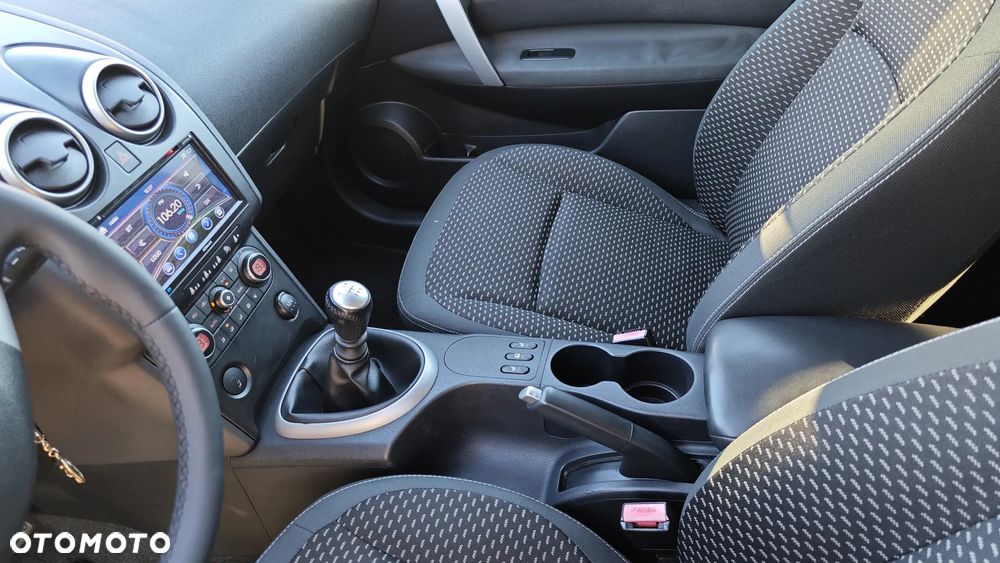 Nissan Qashqai 2.0 Tekna - 10