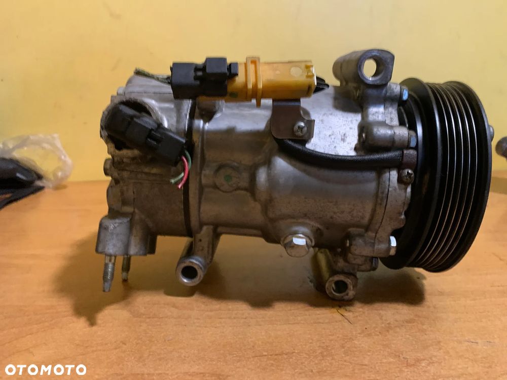 SPRĘŻARKA KLIMATYZACJI PEUGEOT 307 1.6 89067 - 4