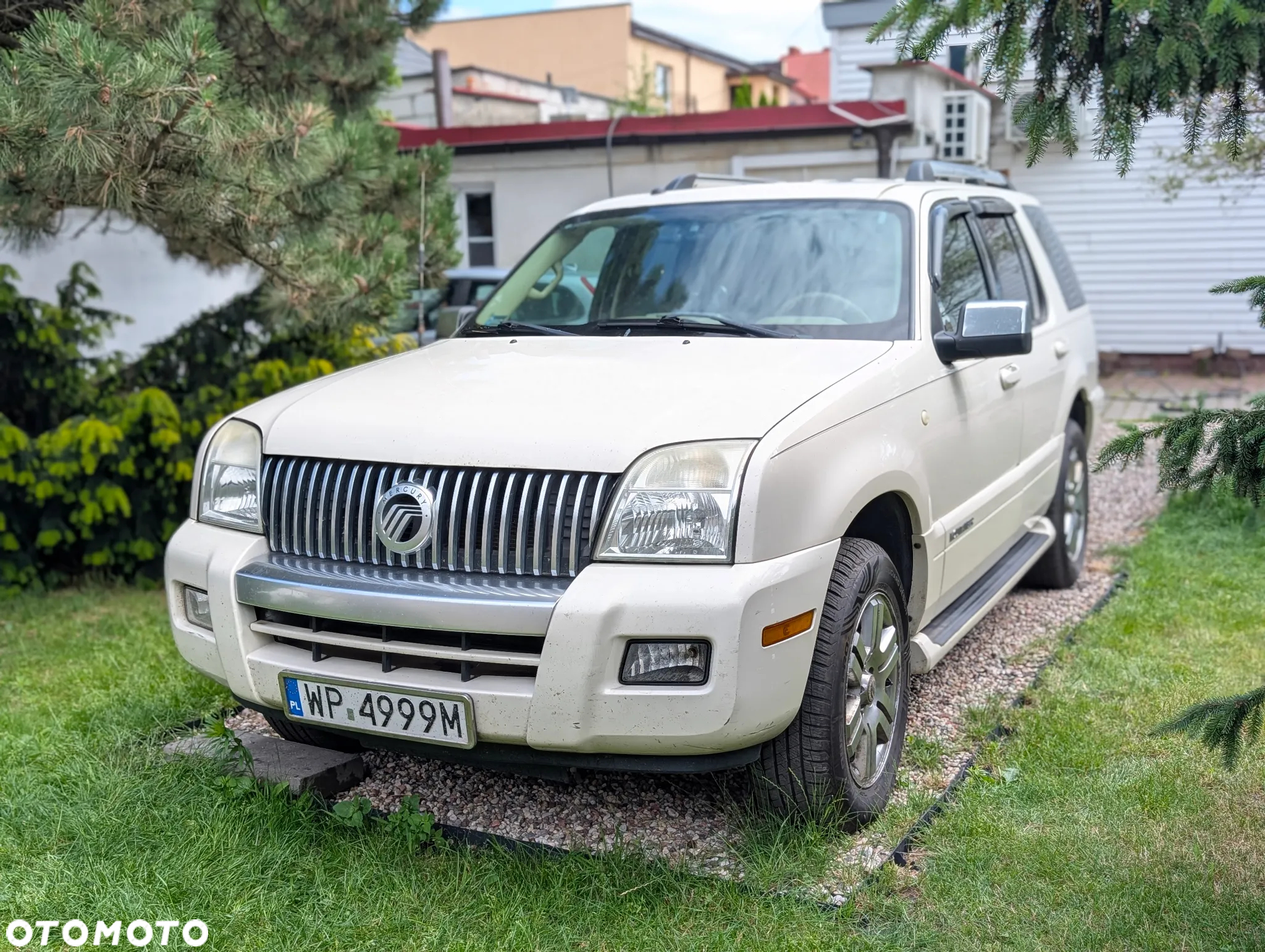 Mercury Mountaineer - 7