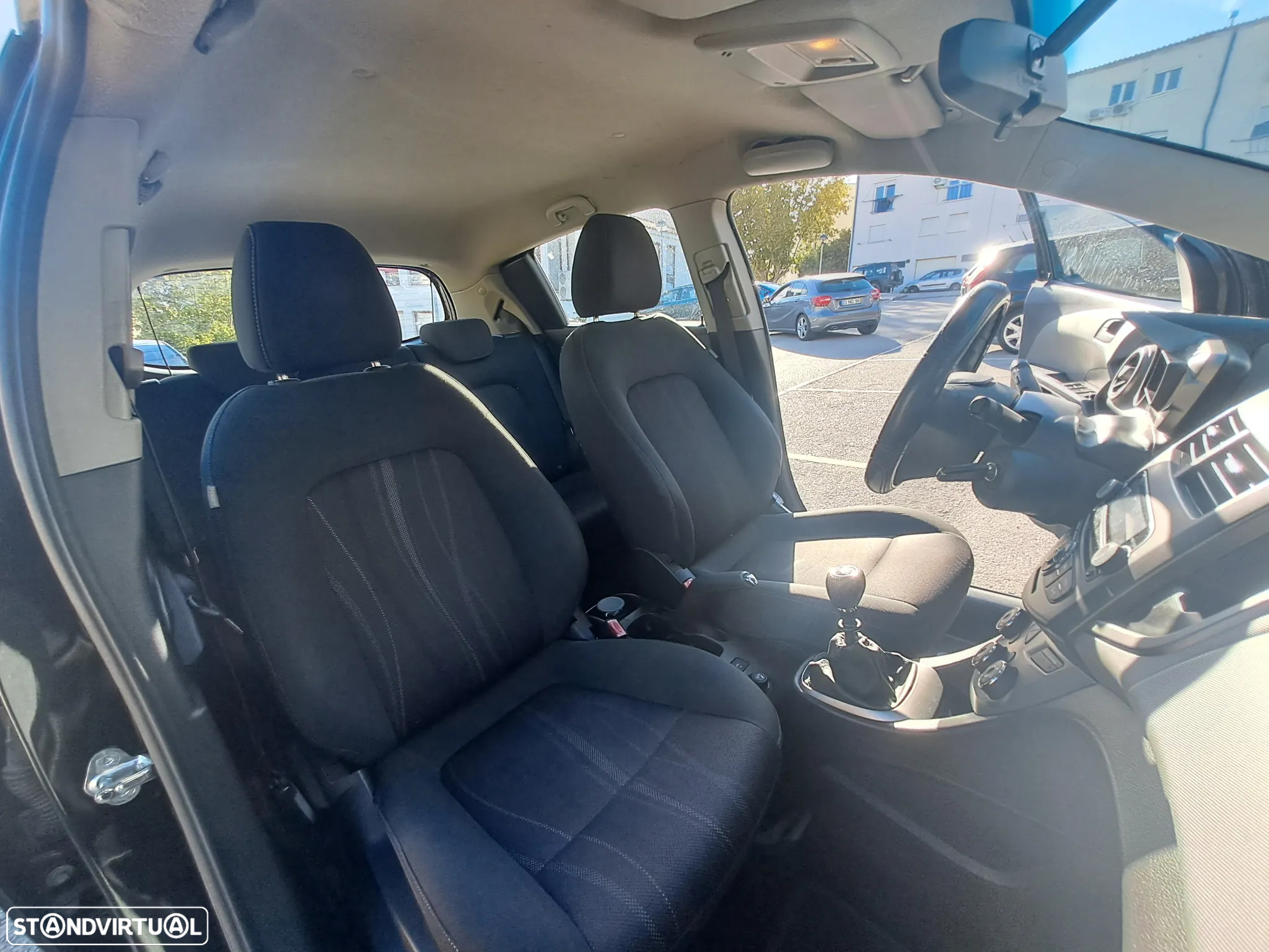 Chevrolet Aveo - 28