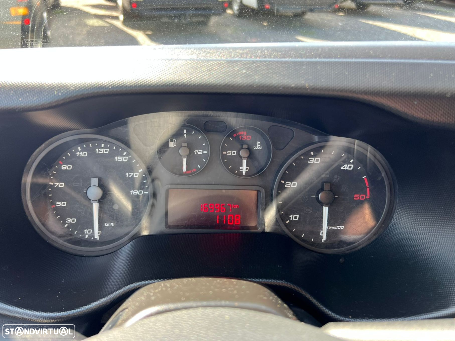 Iveco Daily 35-160 3 LUGARES - 26