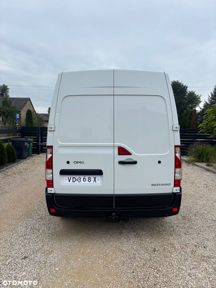 Opel Vivaro - 28