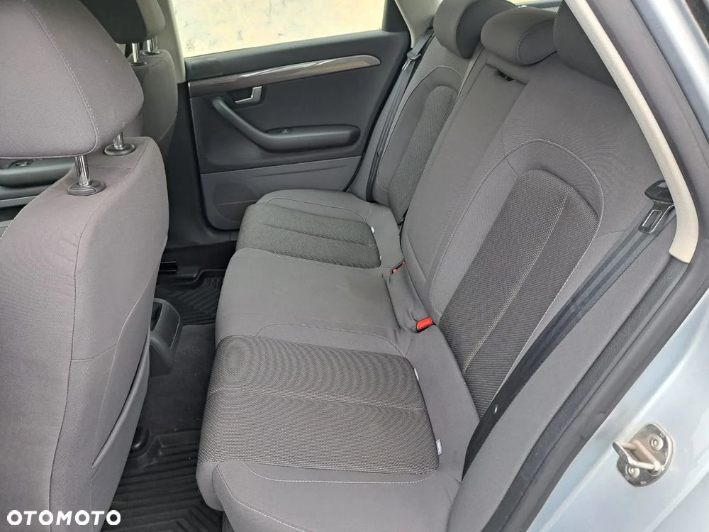 Seat Exeo 2.0 TDI DPF Style - 10