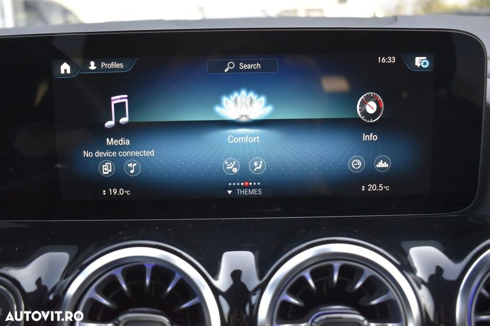 Mercedes-Benz GLA 200 4MATIC Aut. - 24