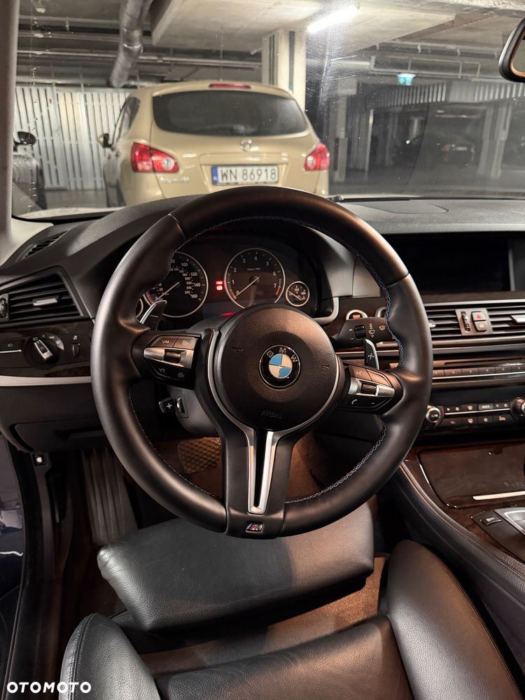 BMW Seria 5 535i xDrive - 18
