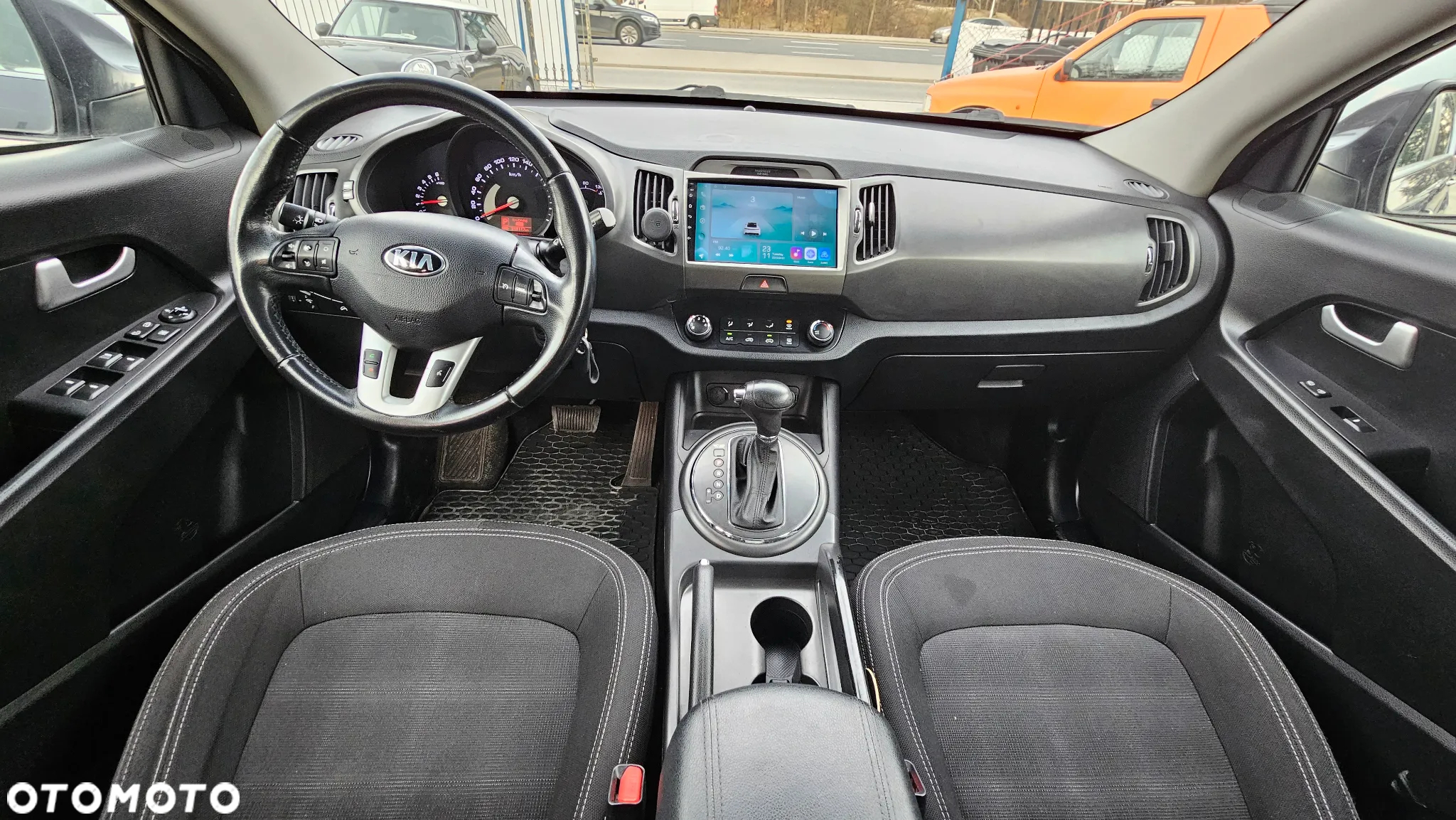 Kia Sportage 2.0 L 2WD - 14