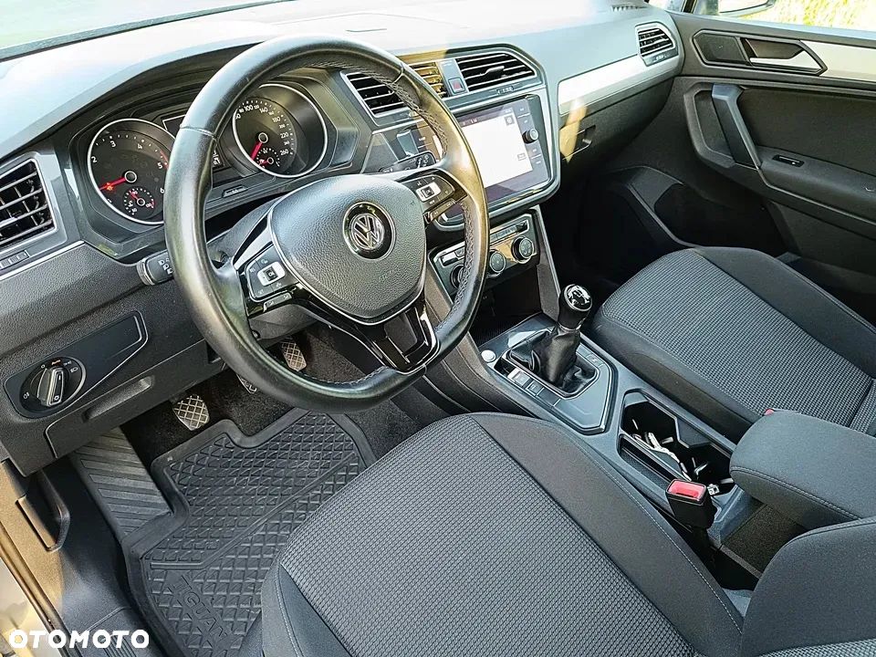 Volkswagen Tiguan 2.0 TDI BMT SCR Comfortline - 8