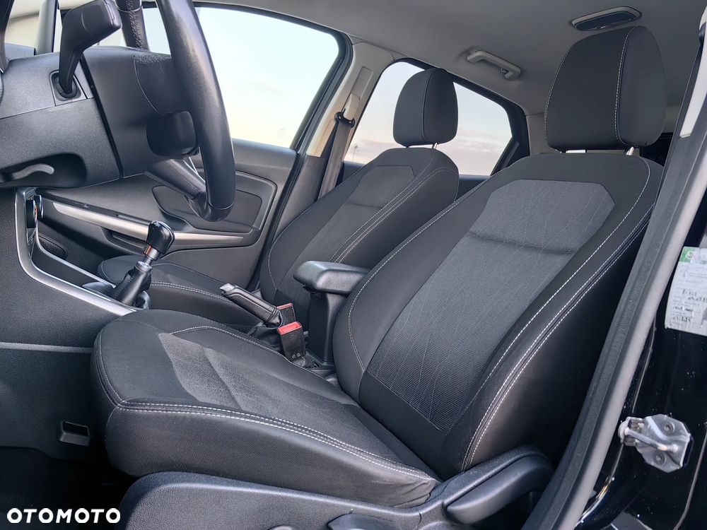 Ford EcoSport - 19