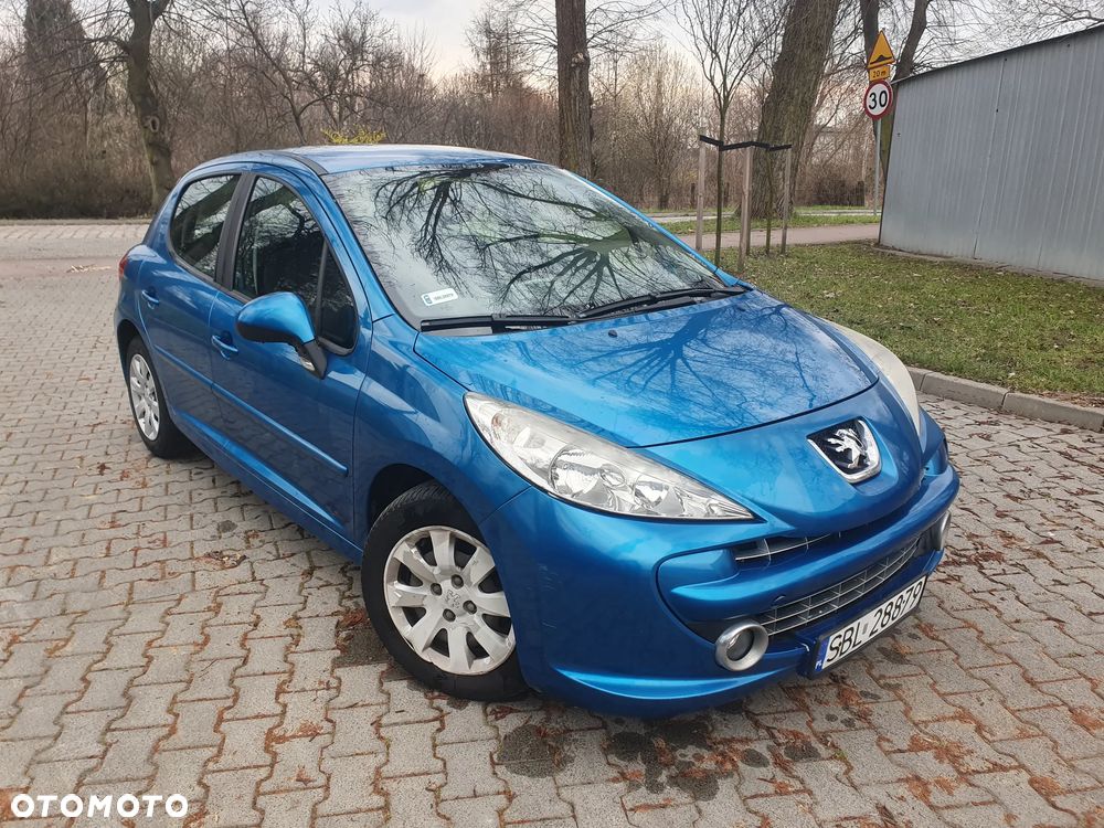 Peugeot 207 HDi FAP 90 (Blue Lion) Tendance - 2