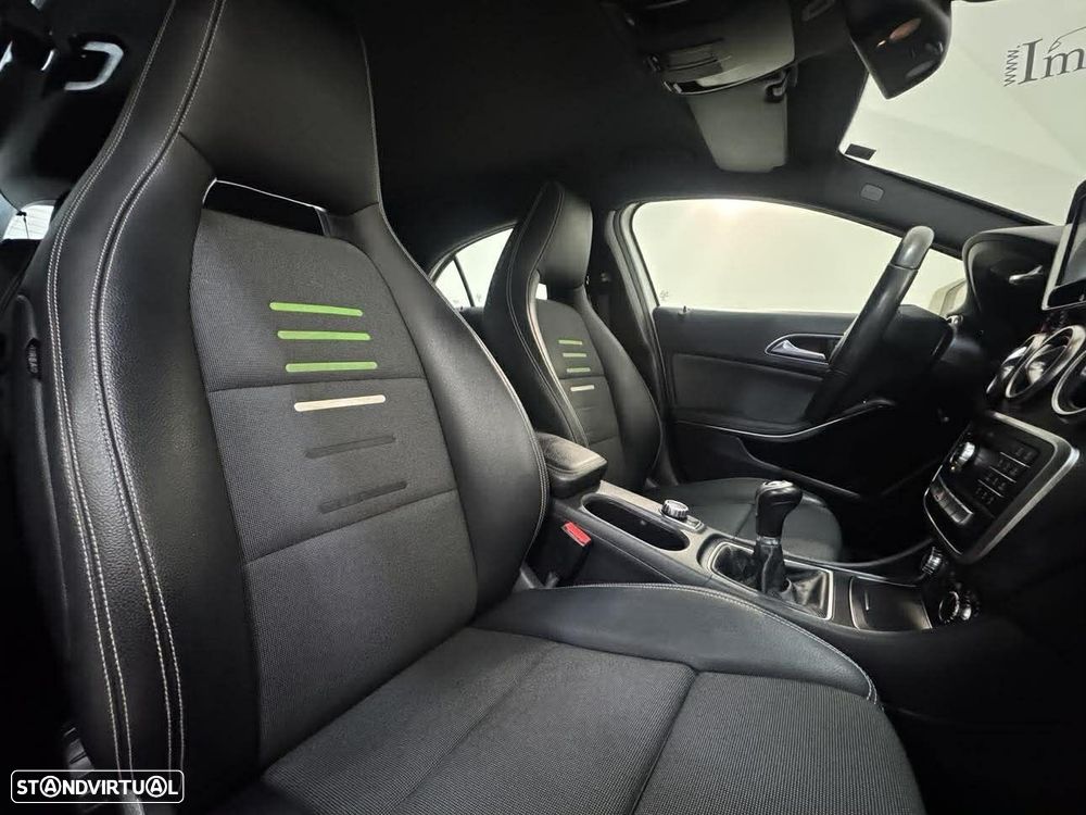 Mercedes-Benz A 180 d Urban - 14