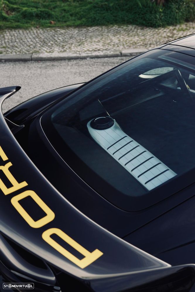 Porsche 718 Cayman GT4 PDK - 5