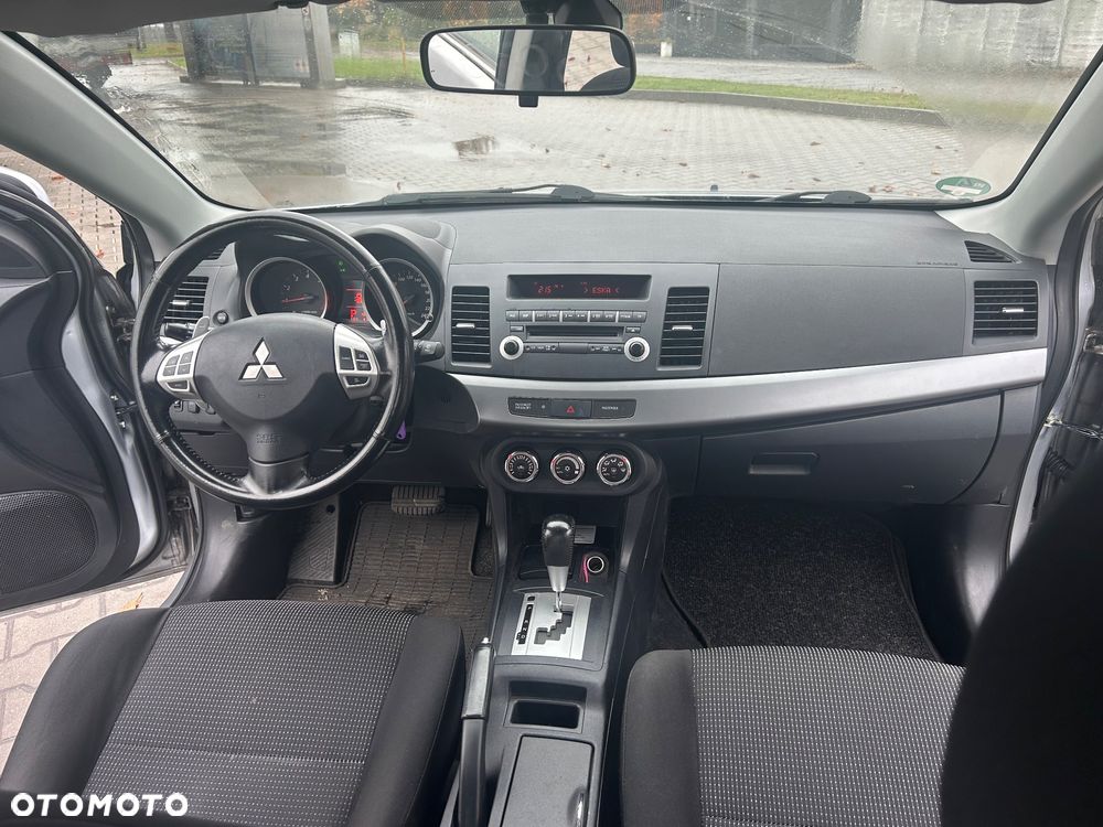 Mitsubishi Lancer 1.8 Intense CVT - 13