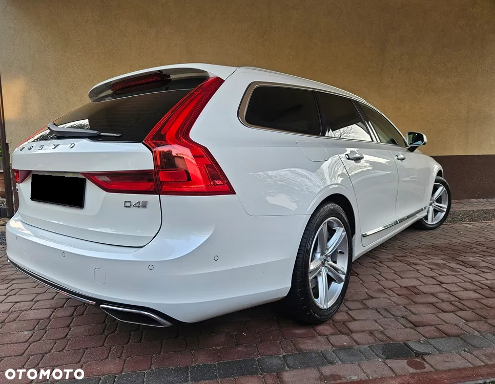 Volvo V90 D4 Geartronic Inscription - 11