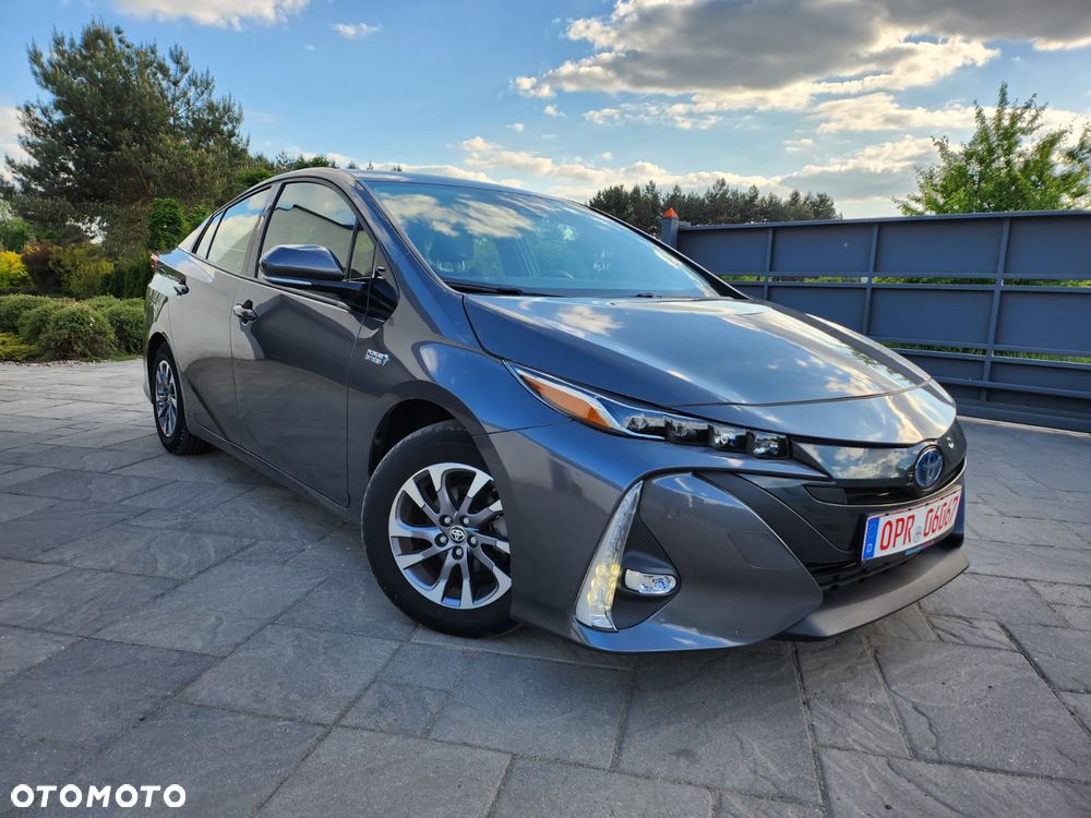 Toyota Prius 1.8 Hybrid Executive - 2