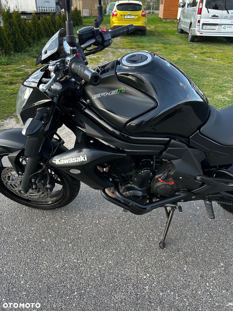 Kawasaki ER - 9