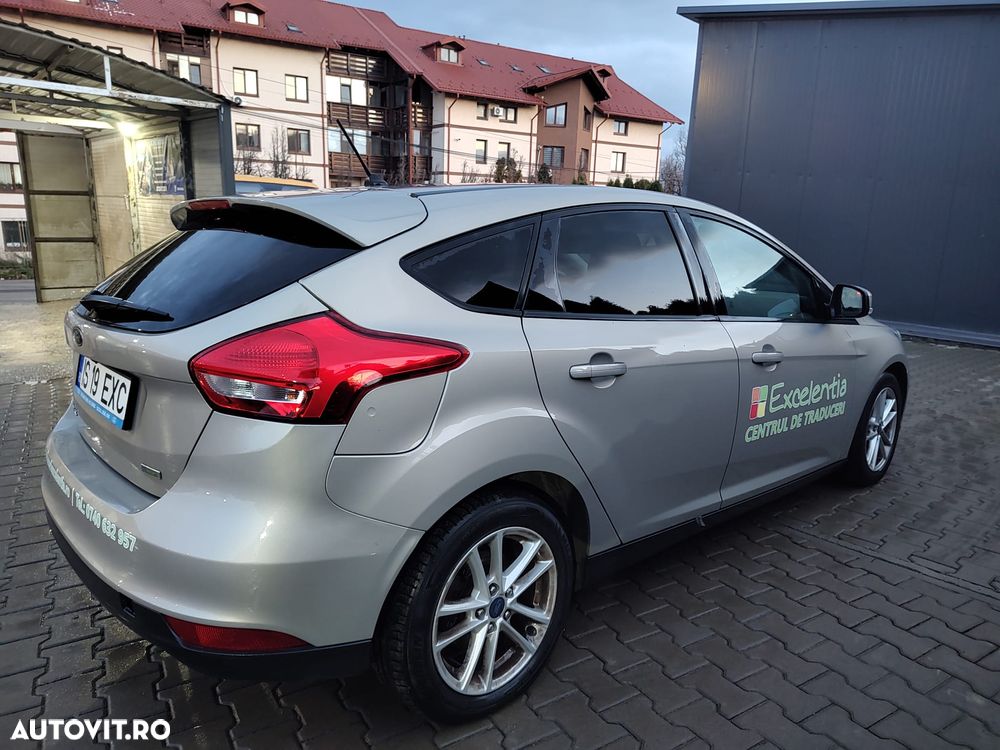 Ford Focus 1.0 EcoBoost Trend Edition - 6