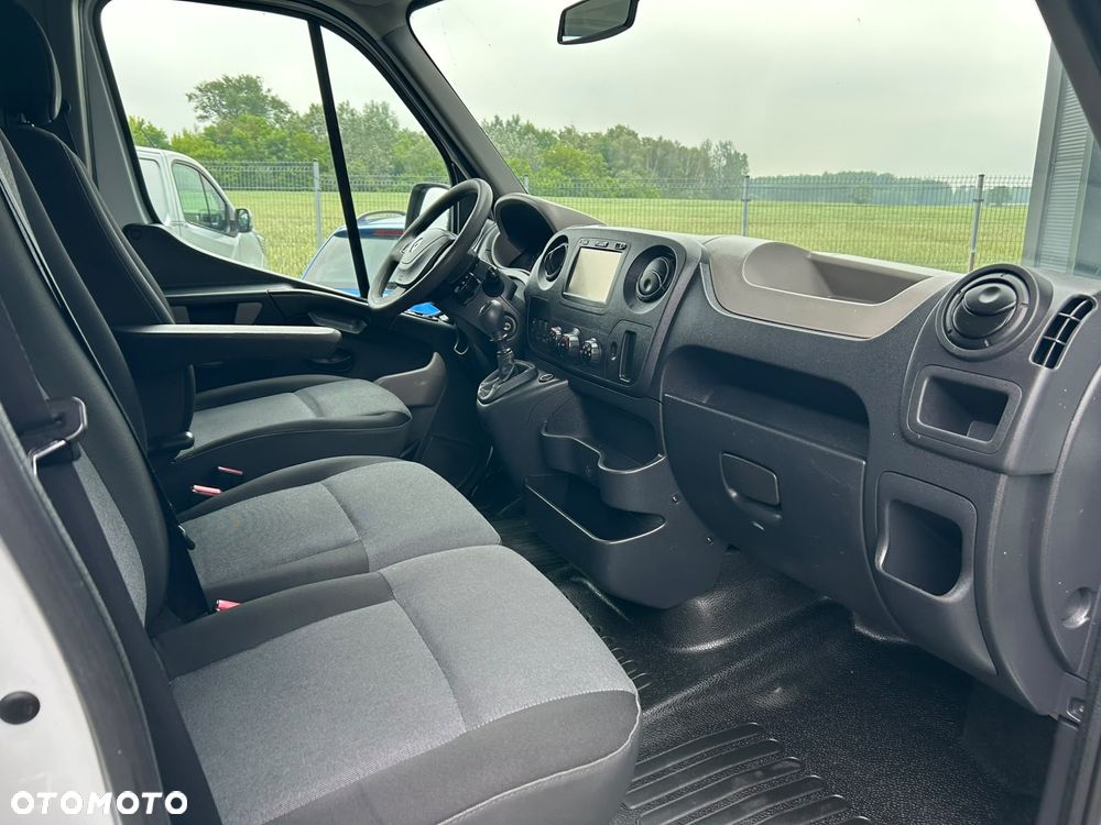 Renault Master 2.3 DCI 170KM Kontener 8 palet + winda 750kg + drzwi boczne **Klima**Sprowadzony**2016R** - 13