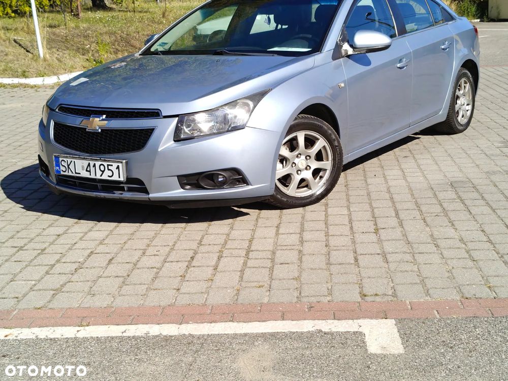 Chevrolet Cruze 2.0 LS - 9