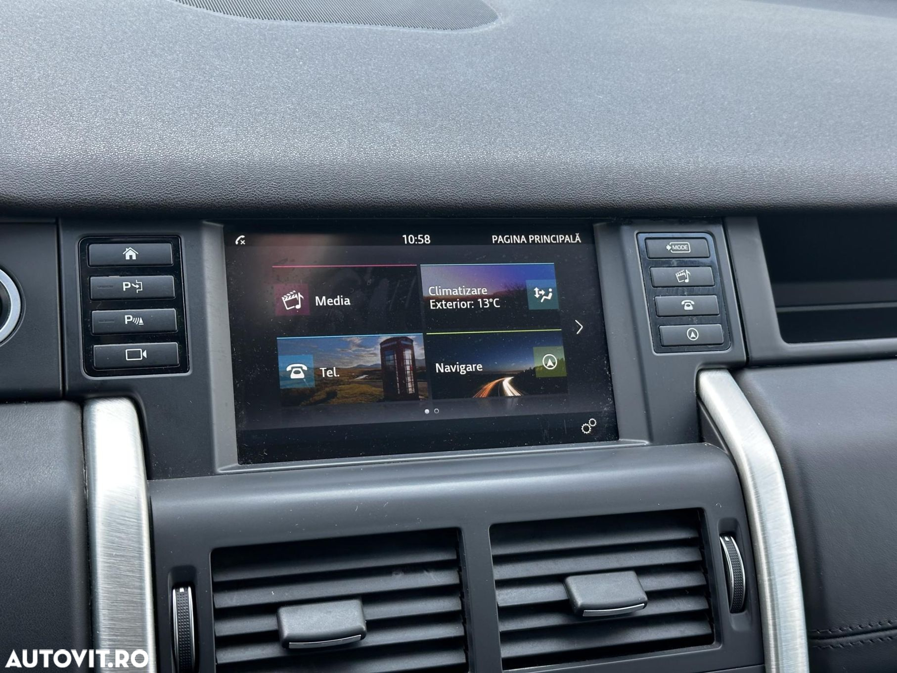 Land Rover Discovery Sport - 12