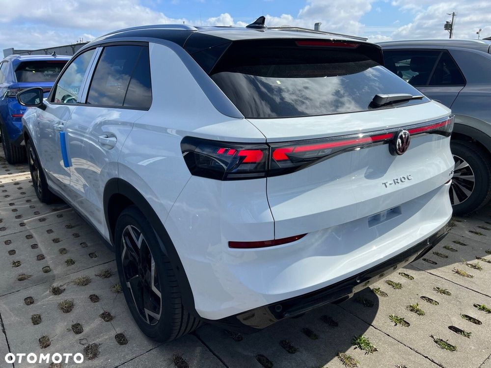 Volkswagen T-Roc - 4
