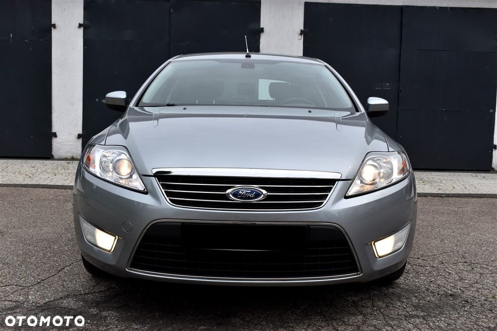 Ford Mondeo 2.0 Ghia X100 / X - 2