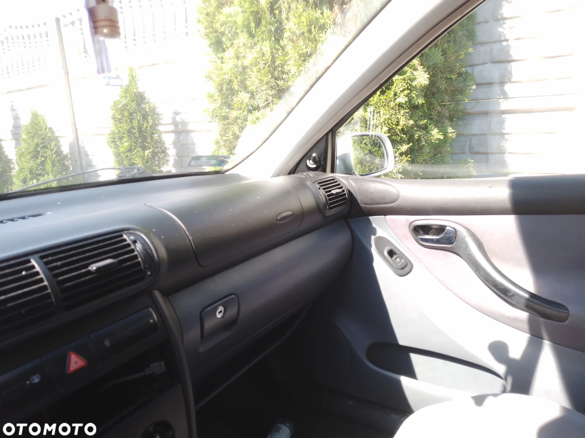 SEAT TOLEDO II 98-05 1.9 TDI LAMPA TYŁ PRAWA LEWA - 23