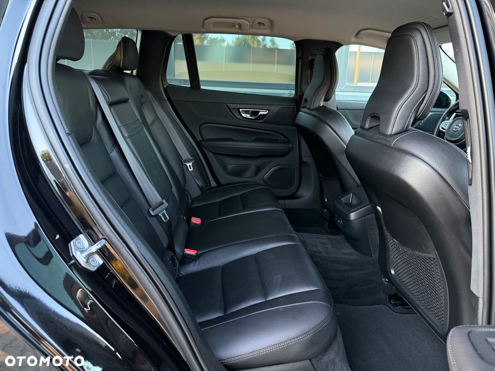 Volvo V60 B3 B Geartronic RDesign - 15
