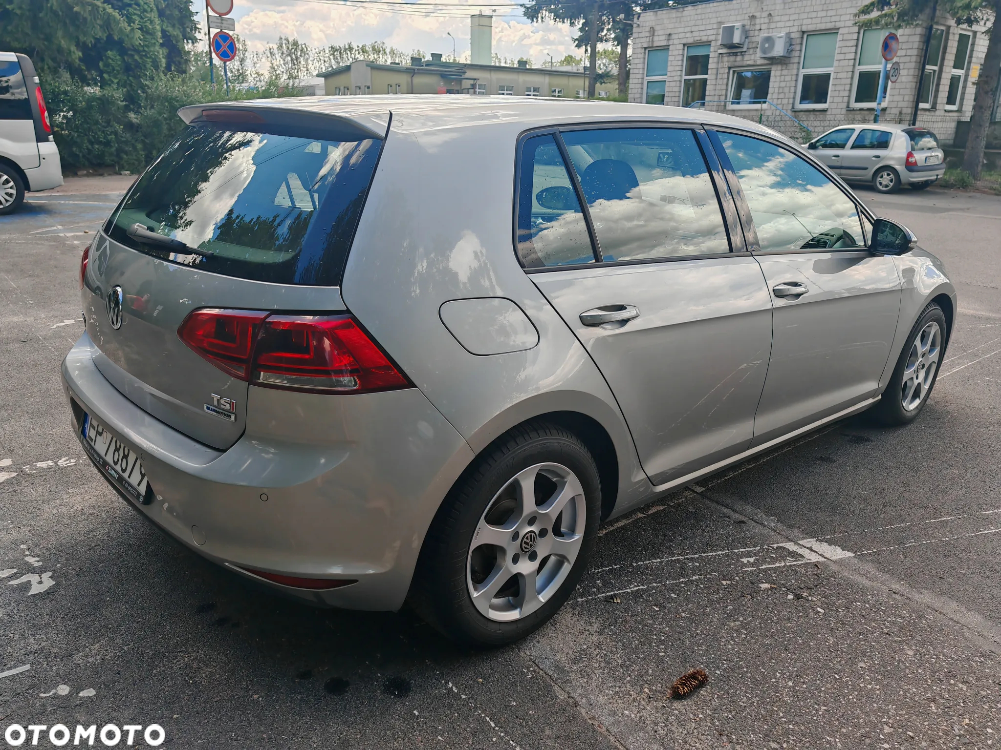 Volkswagen Golf VII 1.4 TSI BMT Highline - 11