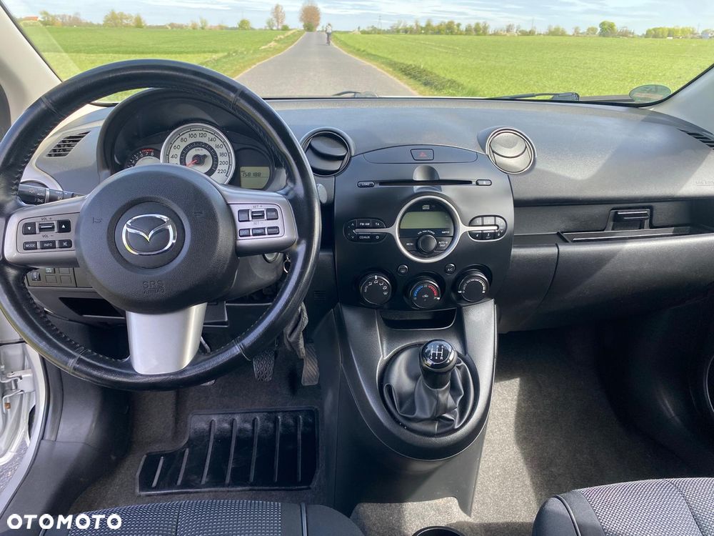Mazda 2 1.5 Dynamic - 17