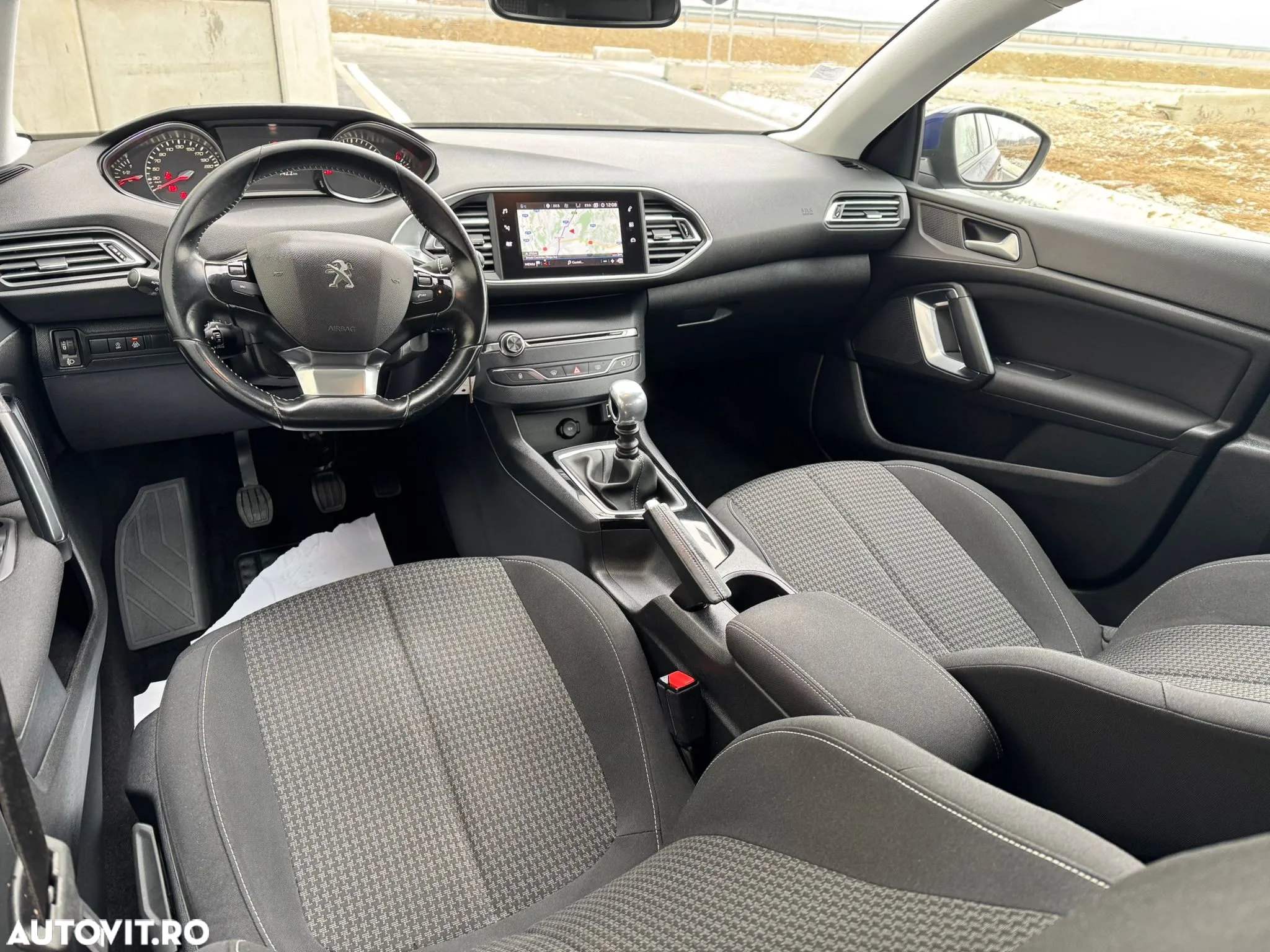 Peugeot 308 SW BlueHDi 100 Stop & Start Active Pack - 26