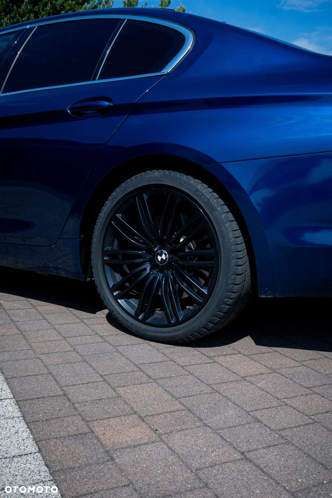 BMW Seria 5 530d xDrive Sport Line - 19