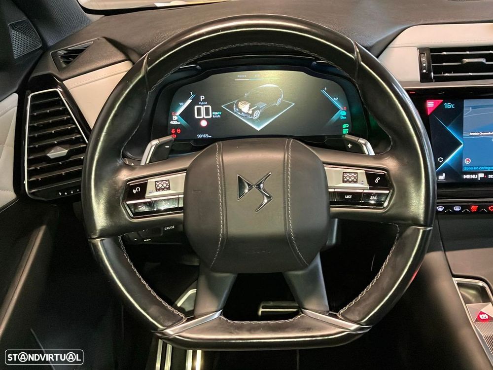 DS DS7 Crossback - 11
