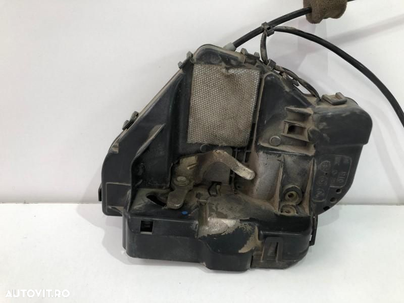 Broasca usa dreapta spate Mercedes-Benz E-Class W211/S211 [2002 - 200 - 2