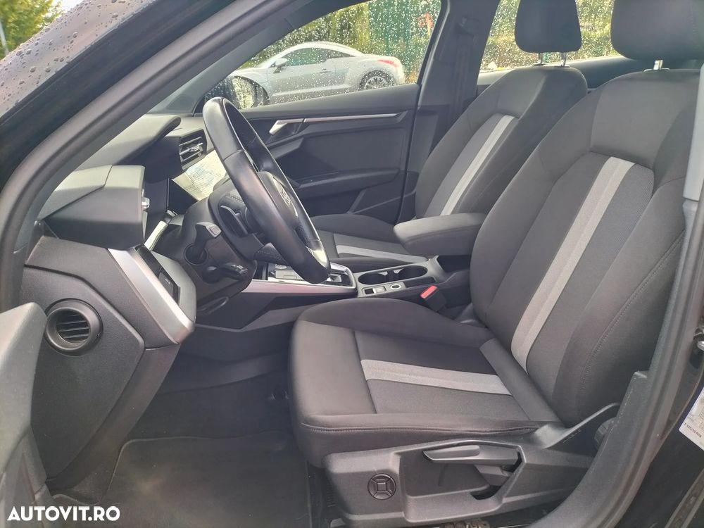 Audi A3 Sportback 1.0 30 TFSI MHEV S tronic Basic - 11