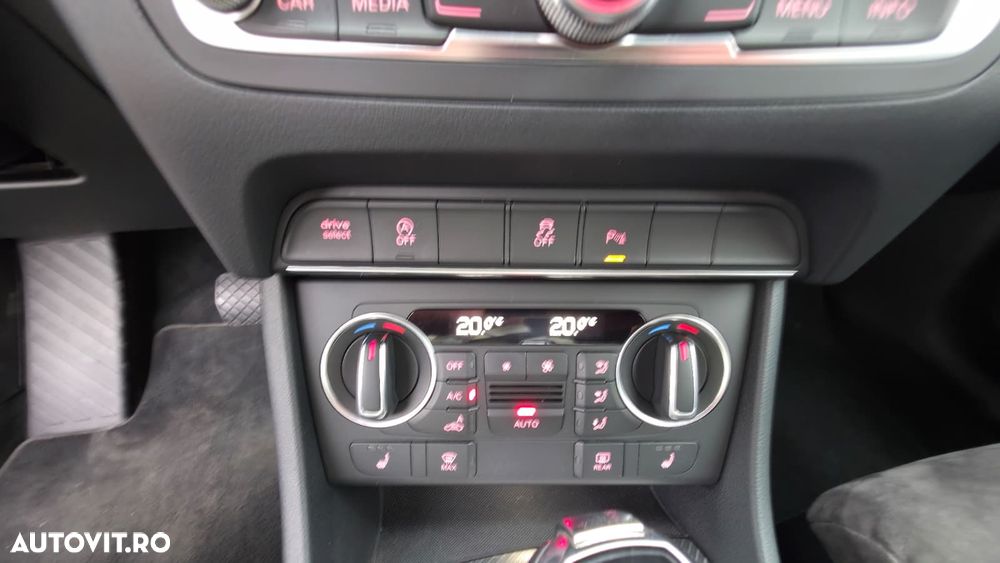 Audi Q3 2.0 TDI Quattro Stronic Sport - 15