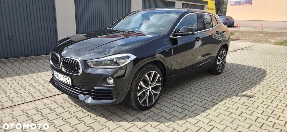 BMW X2 xDrive20i Advantage Plus - 1