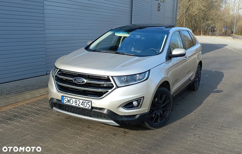 Ford Edge - 8