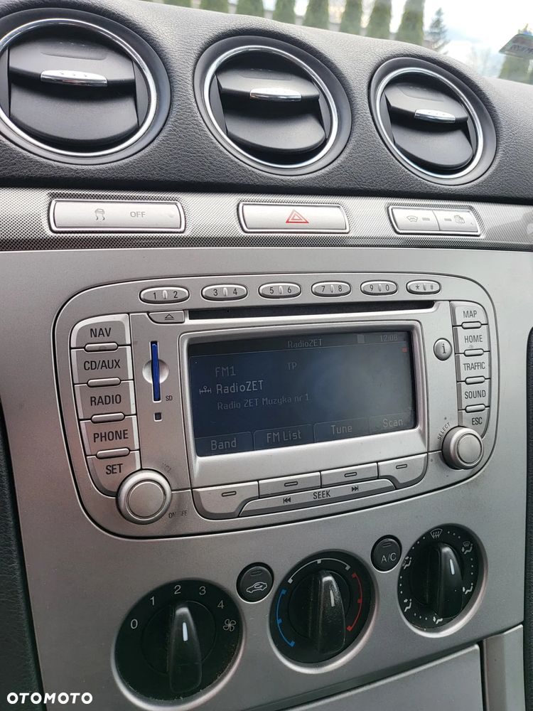 Ford Galaxy 1.8 TDCi Ambiente - 20