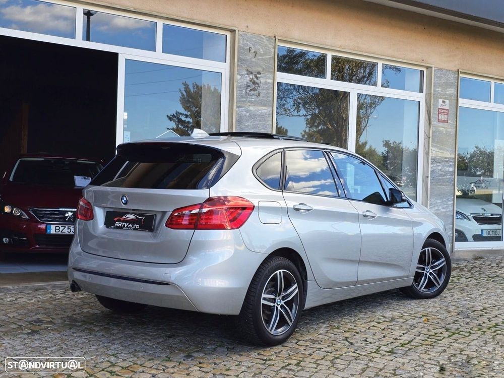 BMW 216 Active Tourer d Line Sport - 12