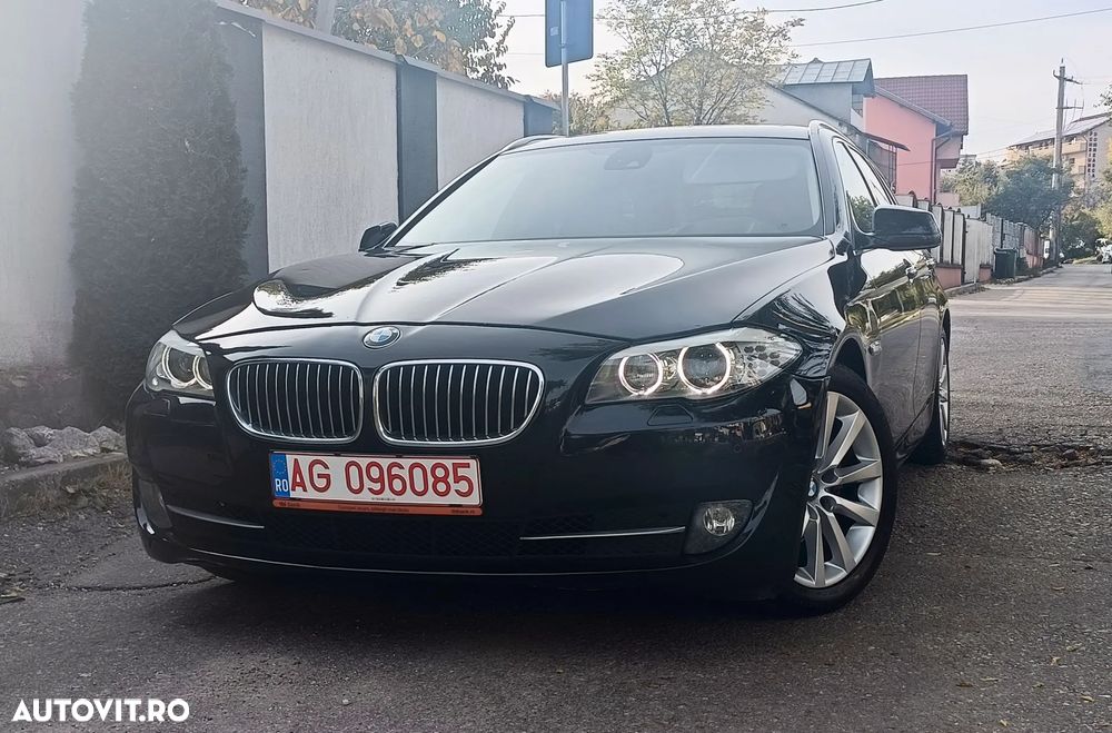 BMW Seria 5 520d Touring Sport-Aut. - 1
